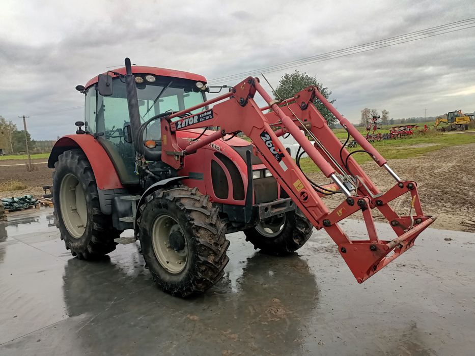 Zetor forterra 105 z ładowaczem