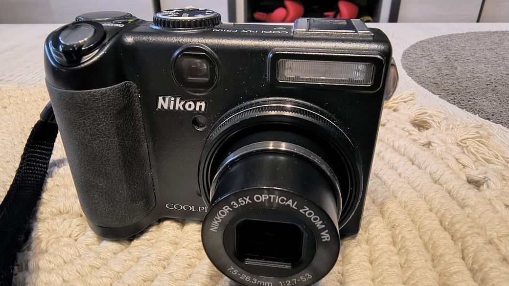 Aparat Nikon Coolpix P5100