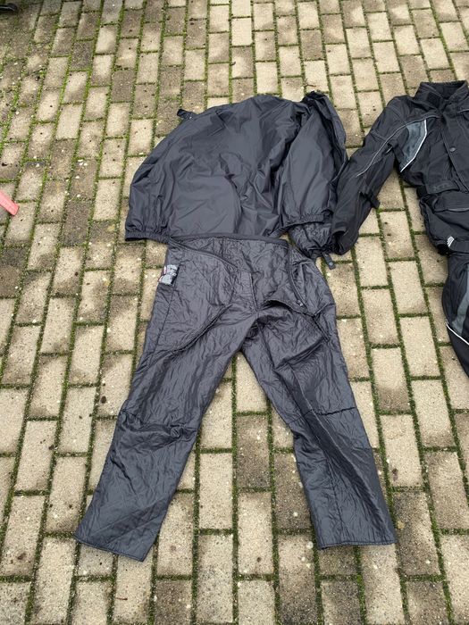 Kombinezon motocyklowy firmy Kombinezon motocyklowy Kurtka + Spodnie.