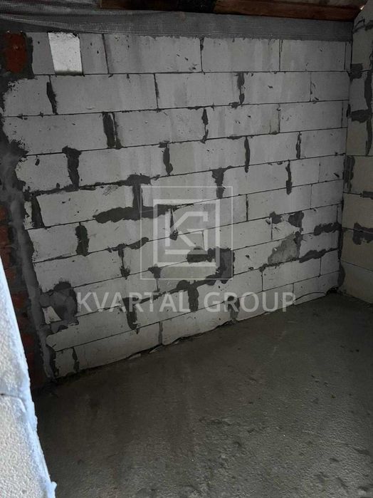 БЕЗ КОМІСІЇ! ТаунХаус 2 поверхи.3 кімнати+кухня студія.БЕЗ РЕМОНТУ.ГАЗ