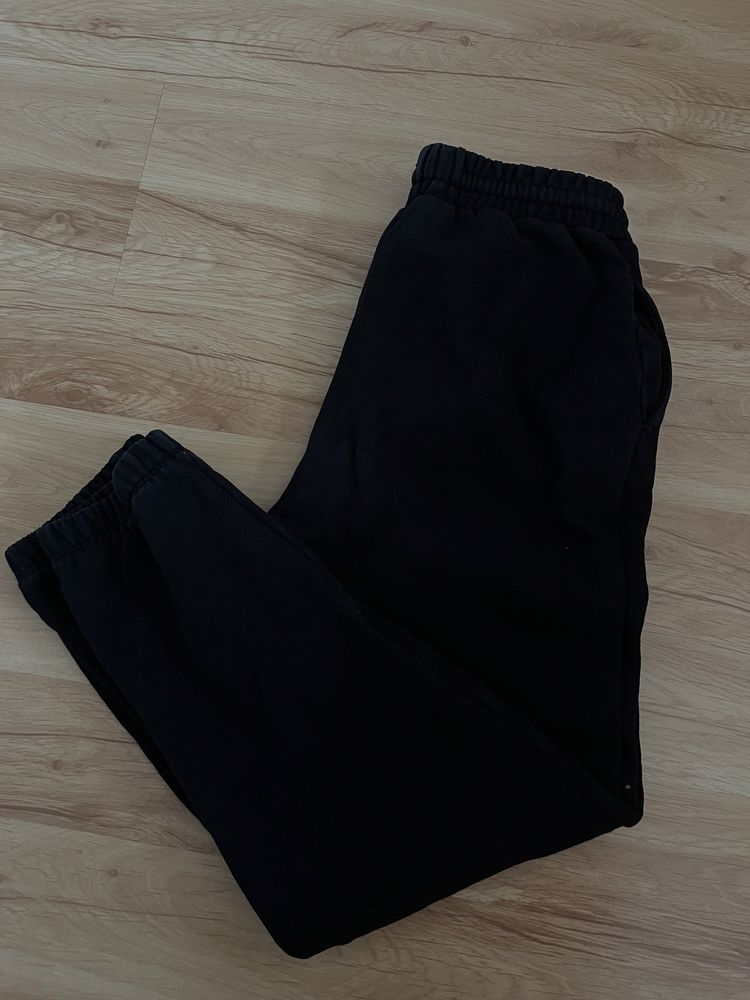 h&m spodnie dresowe rozmiar xs 34 s 36 basic czarny czarne