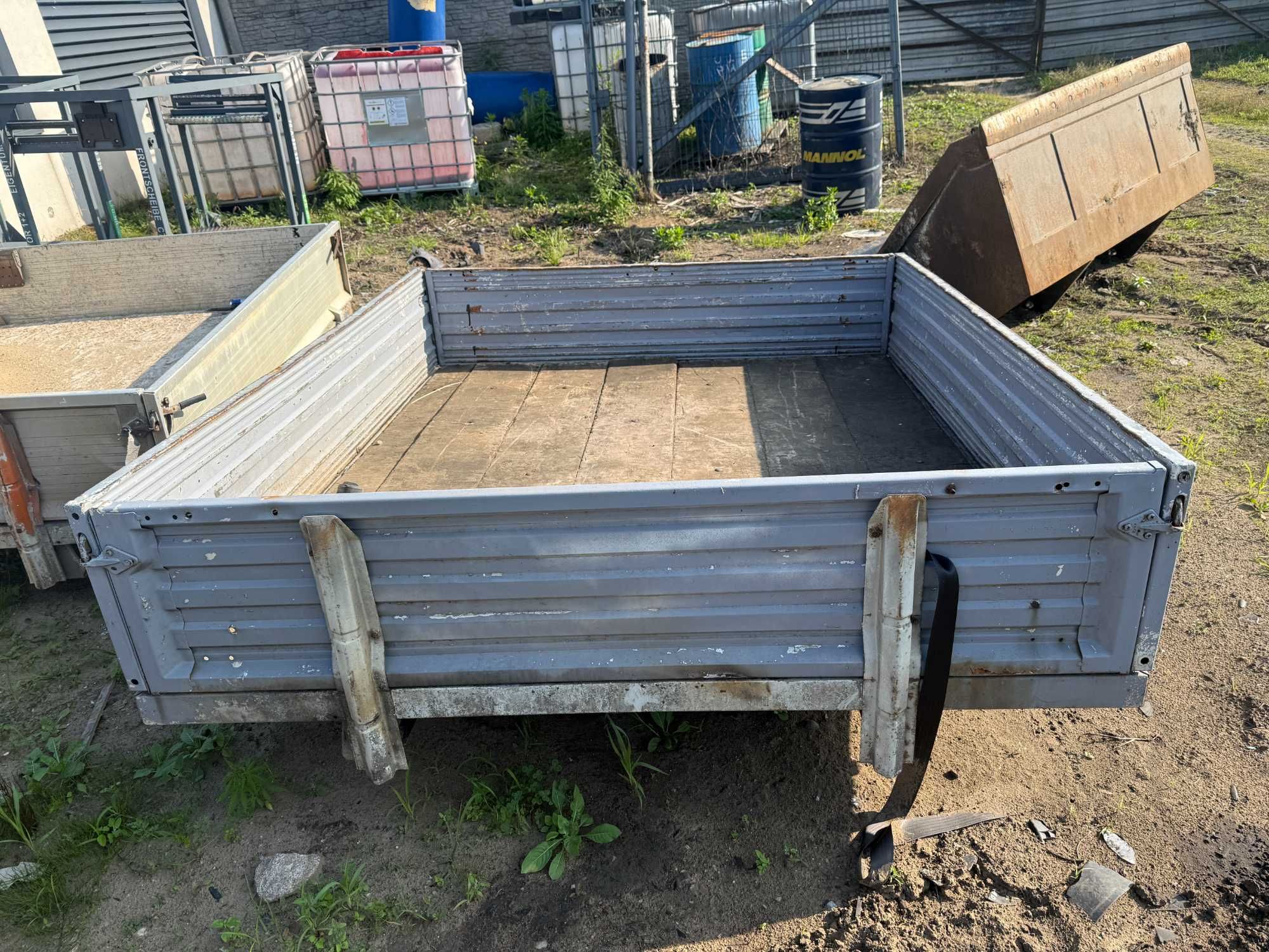 Paka Zabudowa 220 x 190 x 40 Przyczepa Bus