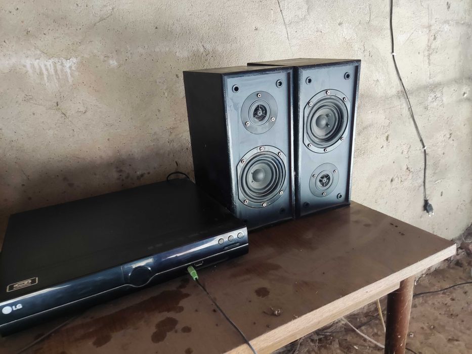 Sprzęt audio / 2.1 / LG