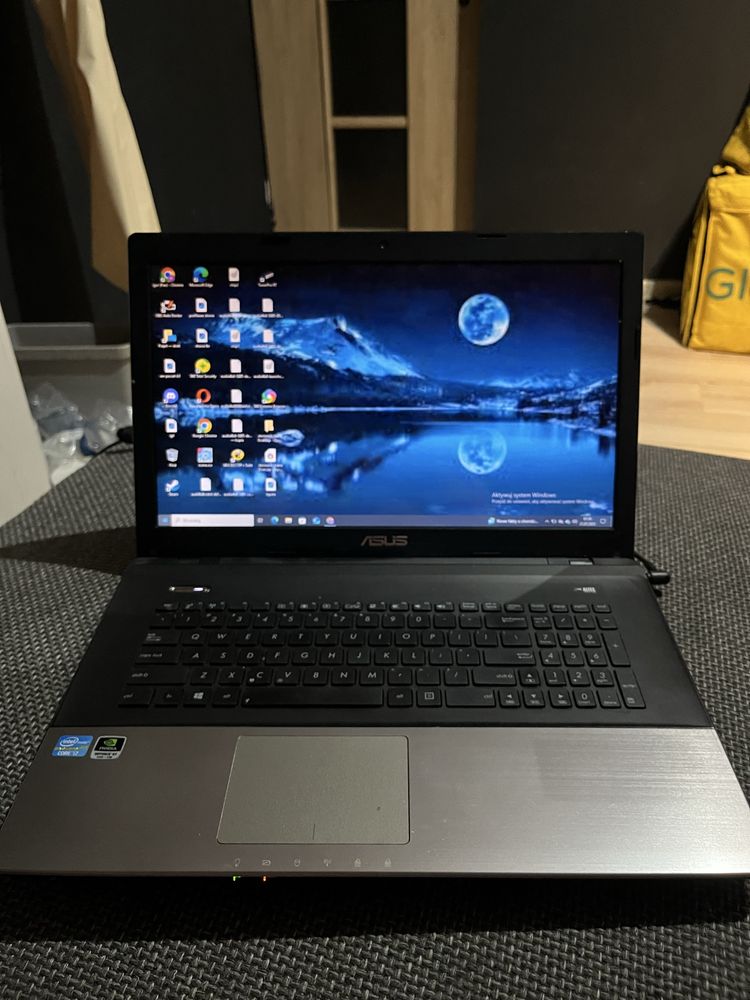 Laptop asus komputer