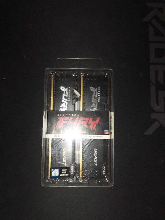 Pamięć RAM , Kingstone Fury Beast , 32 GB , 2x 16 GB , 3200mhz.