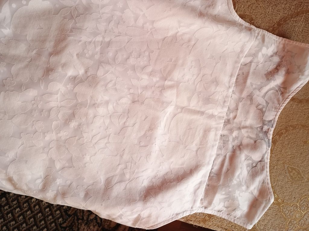 Bluzka damska z metki XXL ale to raczej xl pachy 50