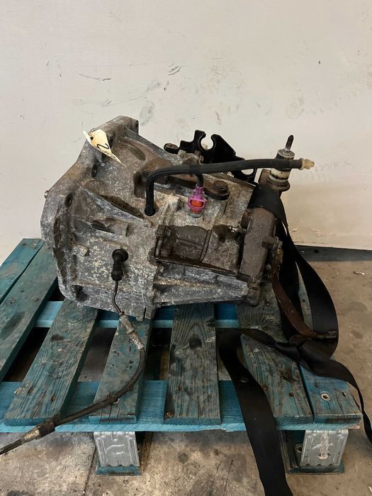 Caixa de velocidades Renault Trafic II Opel Vivaro 2.5 DCI ref: PF6012