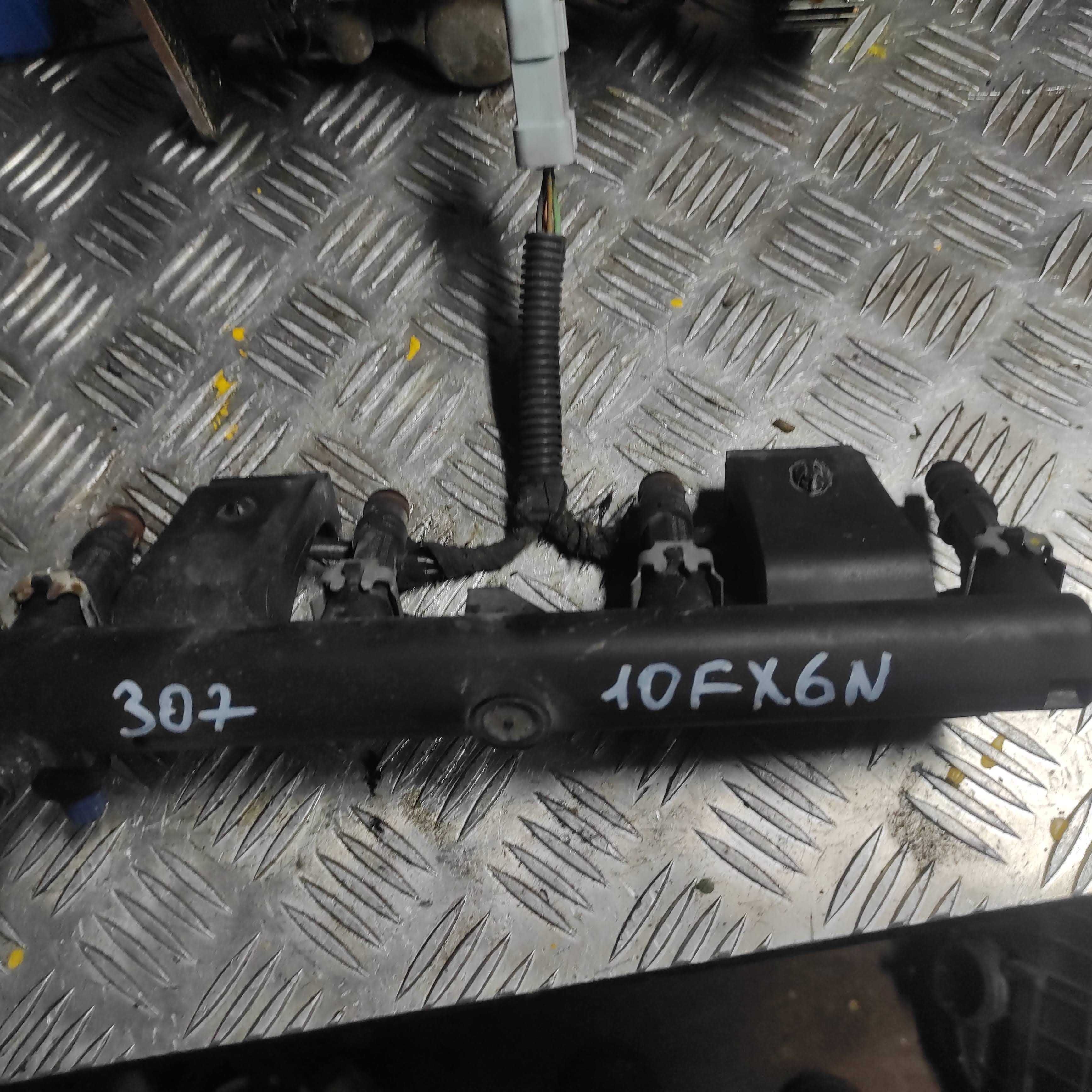 Listwa Wtryskowa Wtryski Peugeot 307 1,6 16 V Komplet  0280,158,057