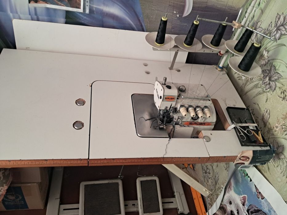 Оверлок 5 ти  нитка Siruba