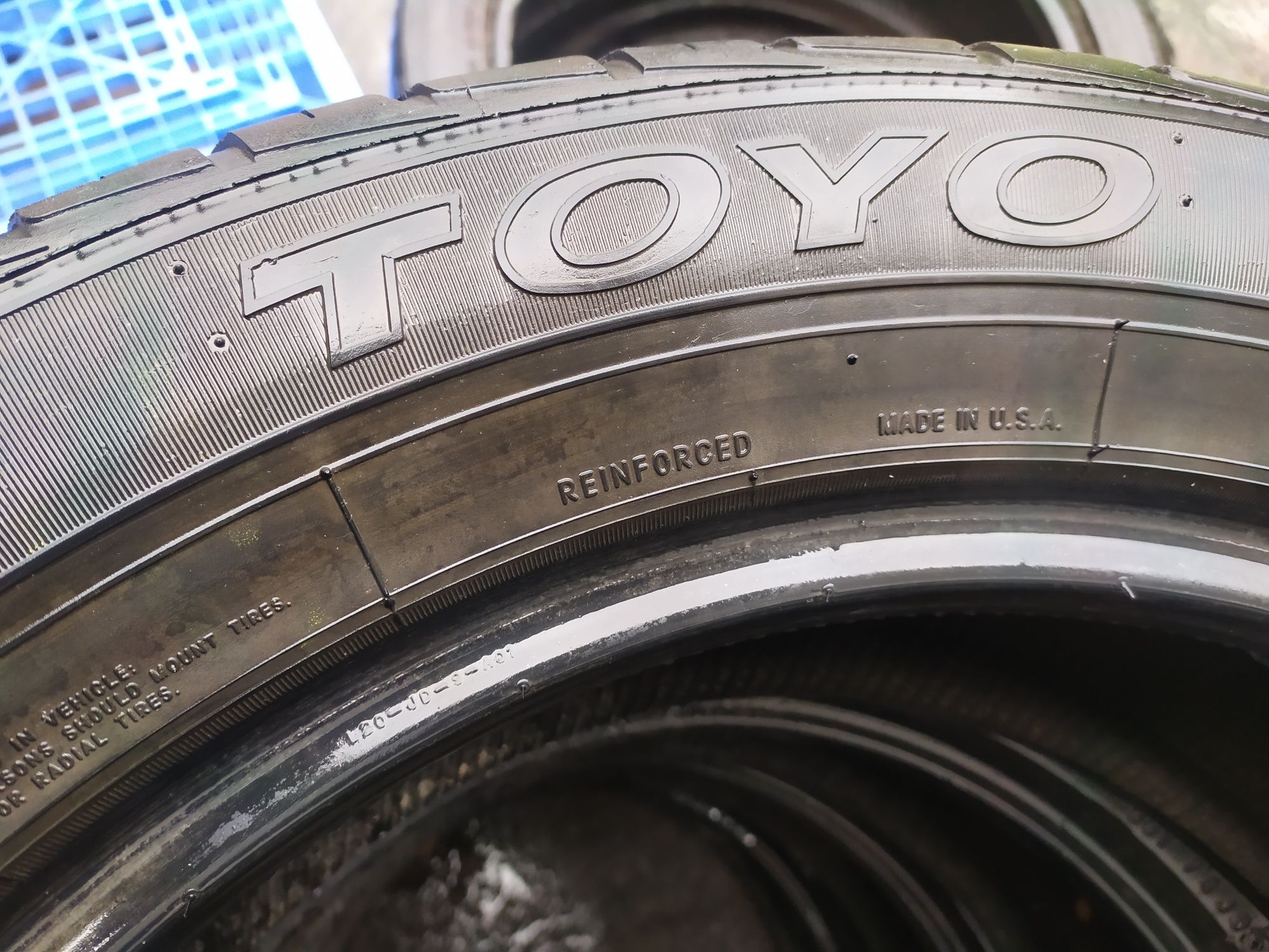 Шини 285 50 20 Toyo