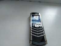 Vertu Signature made in U.K.