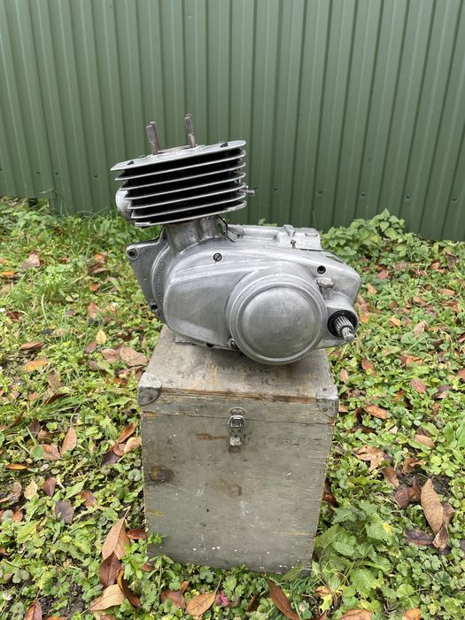 Мотор минск 125 .