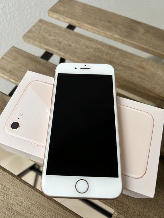 IPhone 8 - 64GB (desbloqueado)