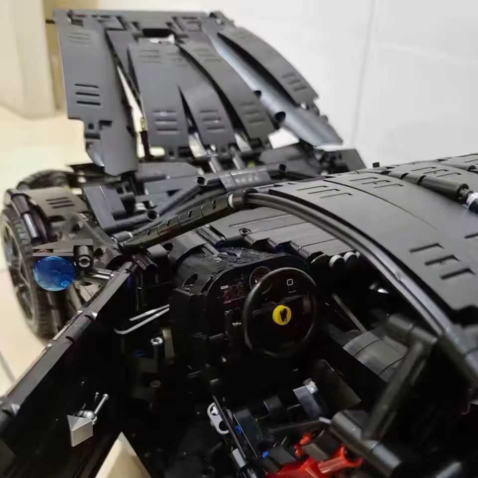 Конструктор Technic Ferrari F-12 Berlinetta. Масштаб 1:8. 3097 деталей