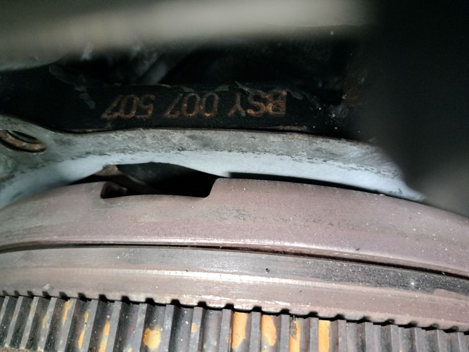 Мотор двигун Mitsubishi Outlander Grandis 2.0 DID BSY (2005-2012)