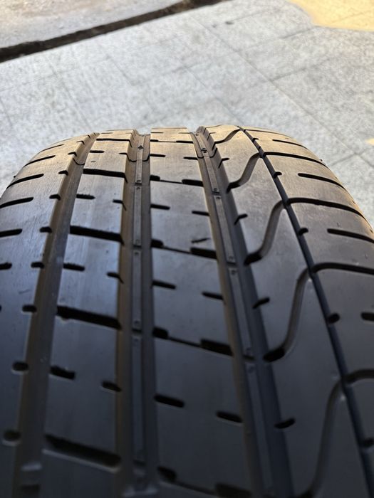 Pneus semi-novos 255/40R21