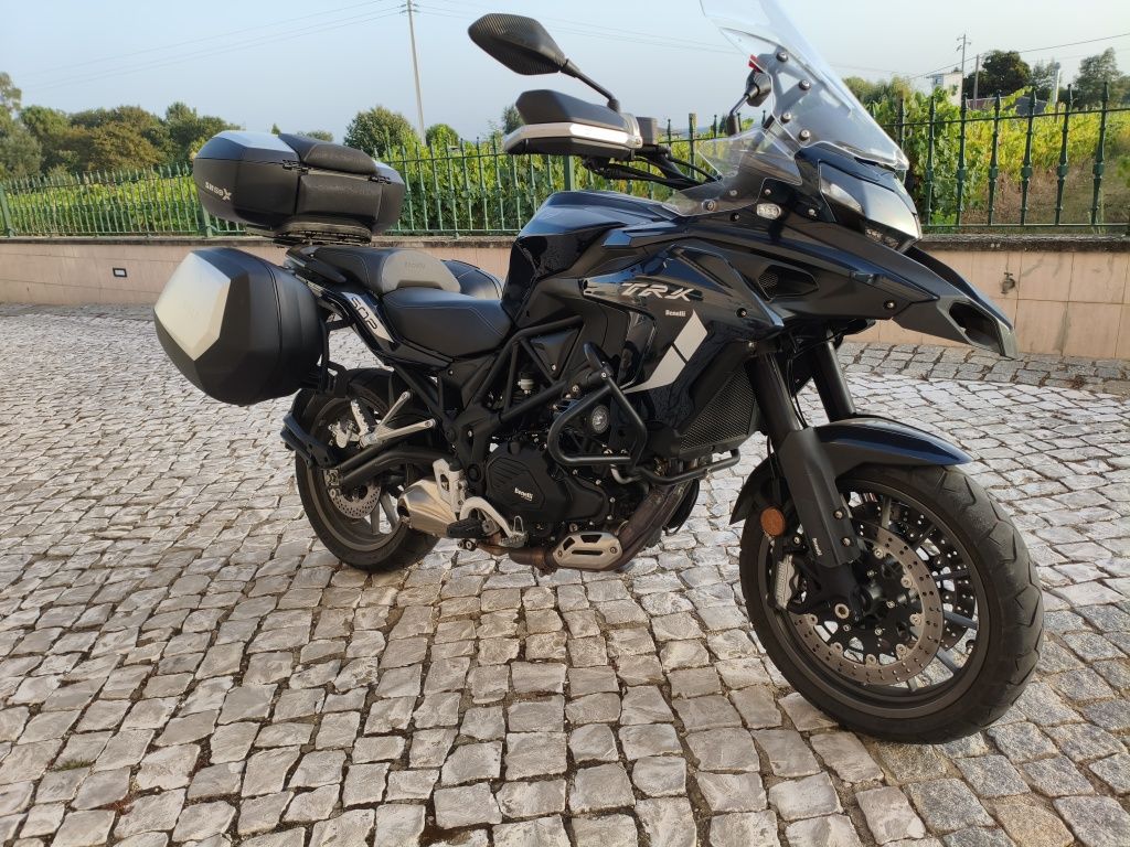 Benelli trk 502 de 2021