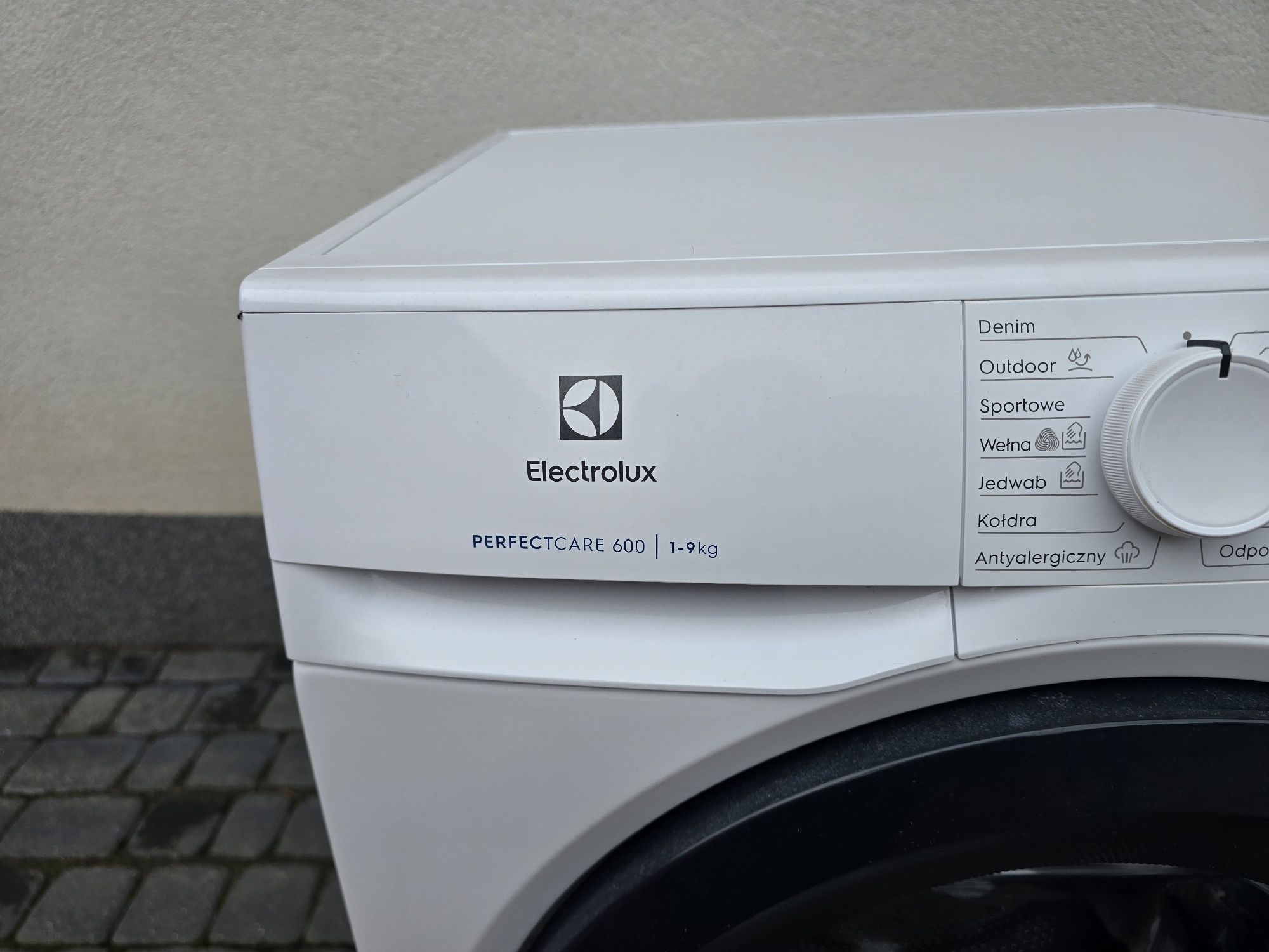 Pralka ELECTROLUX 9Kg A+++ WyswLed 1200Rpm Stan BdB