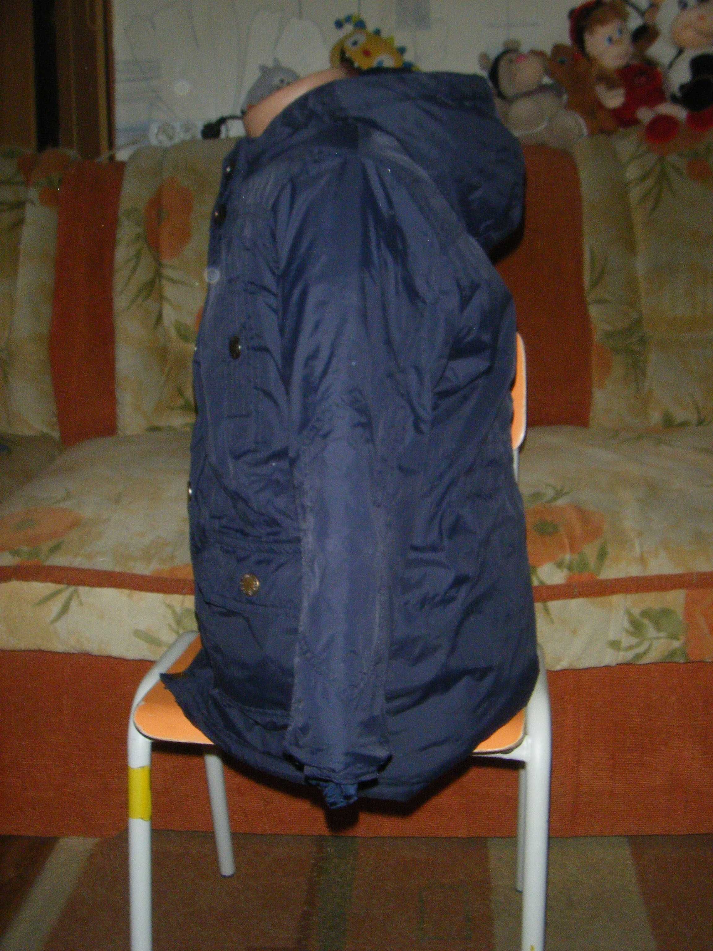 Куртка-парка демисезонная на парня 6-7 лет, рост 122 см