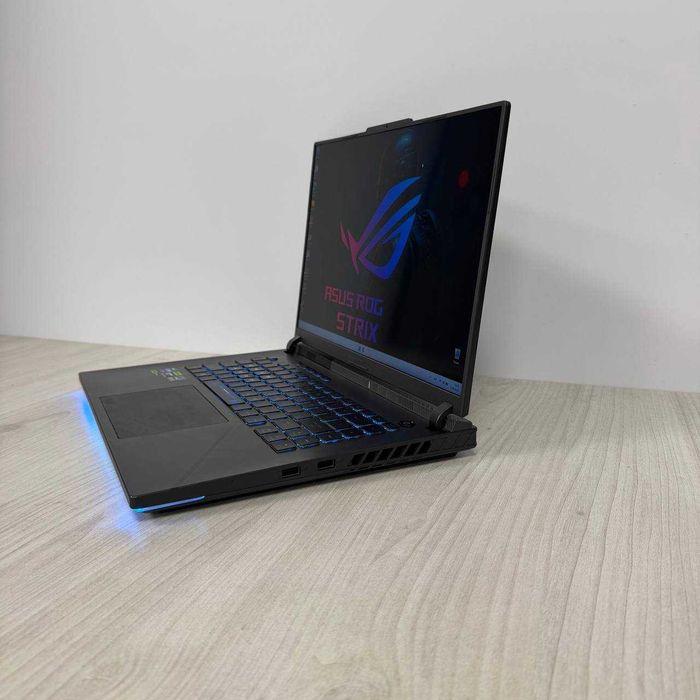 Asus ROG Strix G16 G614JIR 2K 240Hz i9-14900HX 16GB SSD 1TB RTX 4070