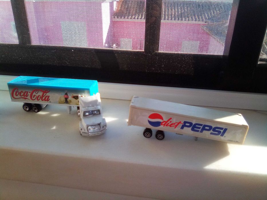 Conjunto raro de camião Coca Cola + 2 atrelados de colecção