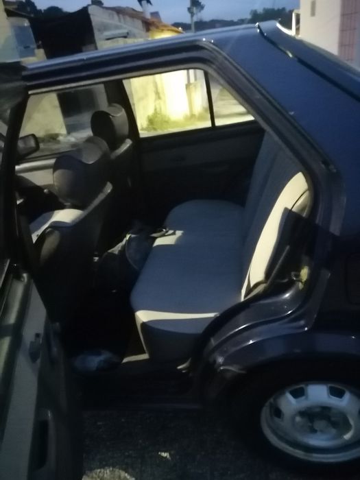 Nissan micra lx de 89