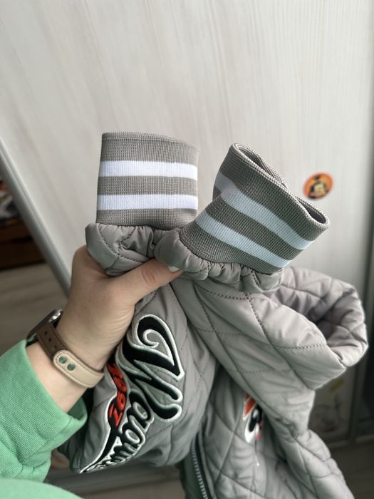 Куртка осінь весна