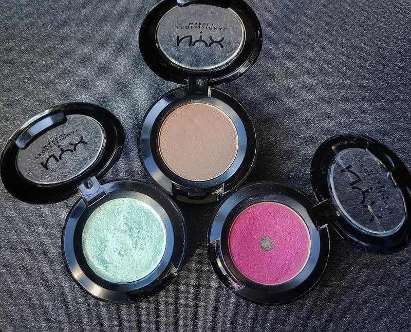 Матові тіні для повік NYX Professional Makeup Hot Singles