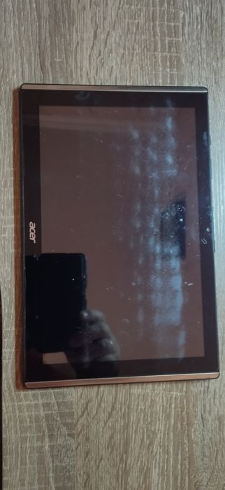 Продам планшет acer на запчасти.