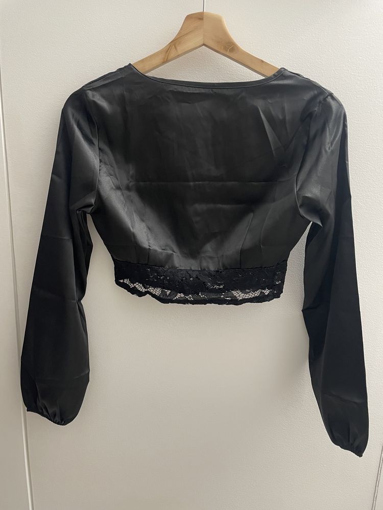 Croped top preto