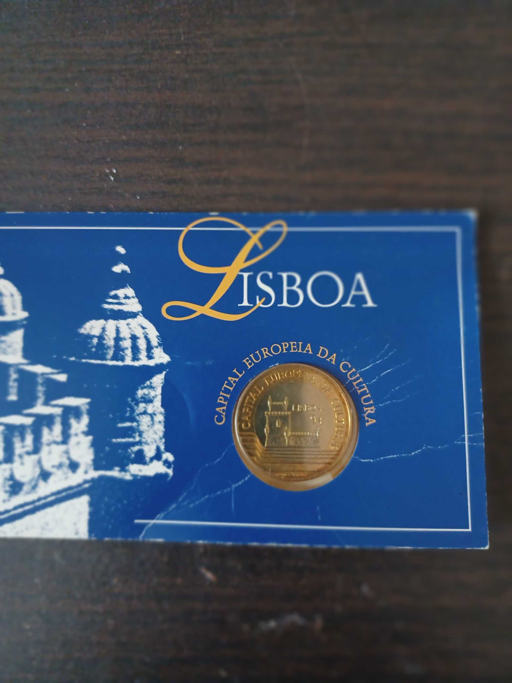 Moedas de escudo comemorativas