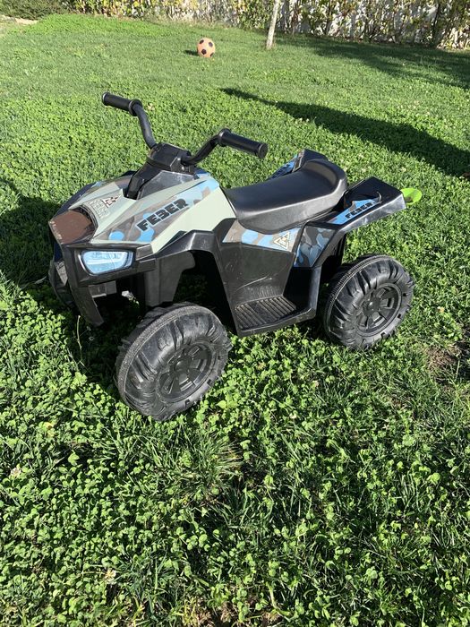 Mota eletrica criança