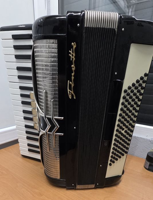 Акордеон "Firotti"