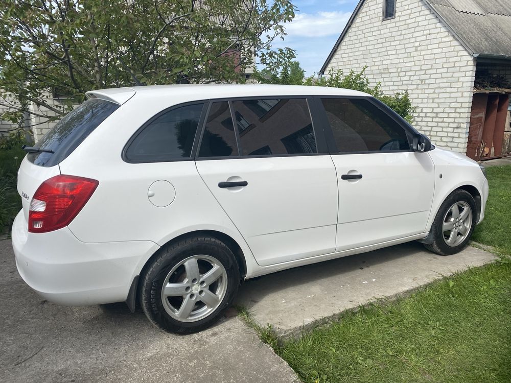 Skoda fabia 2 TDI 2012 рік