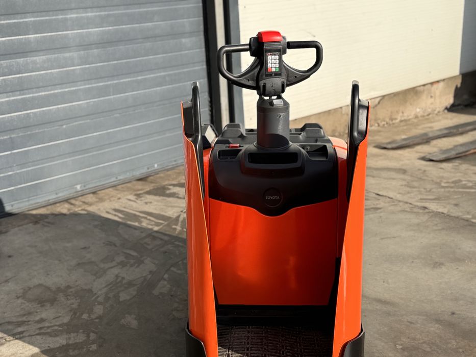 Toyota BT LPE220 Rydwan paleciak elektryczny do załadunków JAK NOWY!