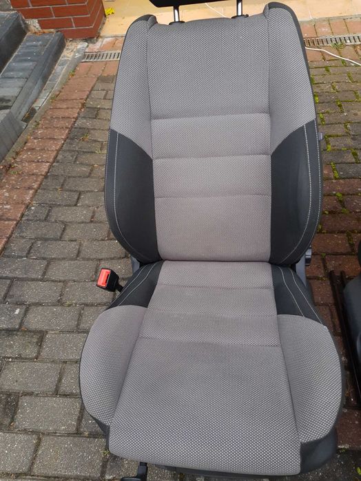 Fotele Skoda Fabia II, Roomster Sport