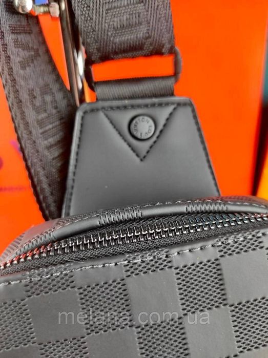 Кожаная мужская сумка слинг Louis Vuitton Луи Витон чоловіча сумка