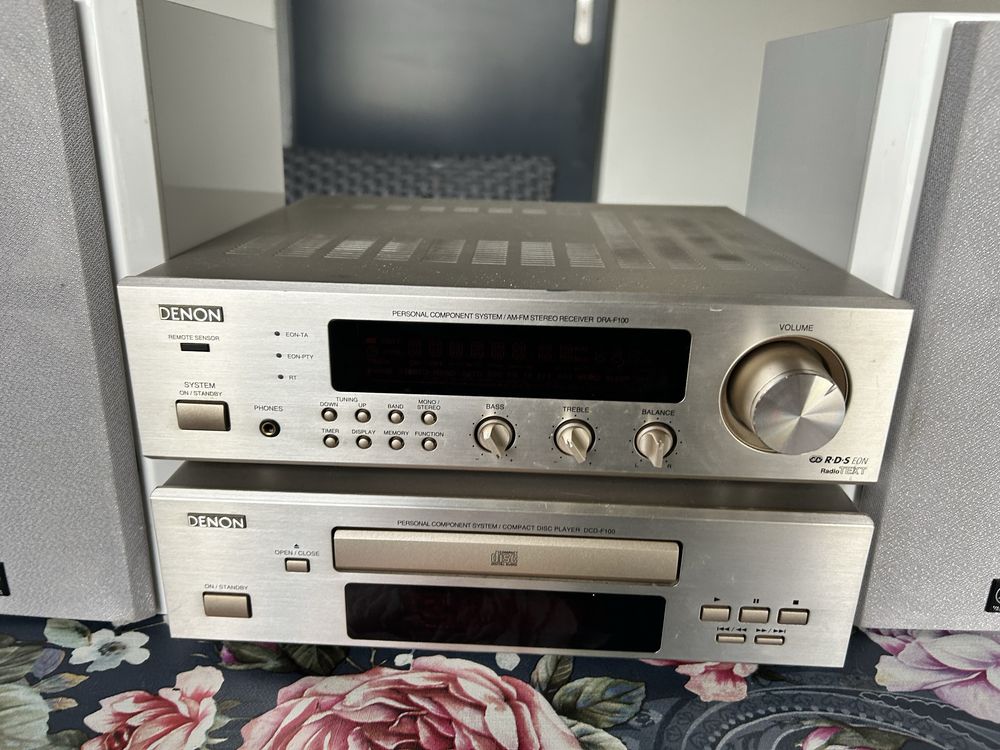 Amplituner Denon DRA-F100