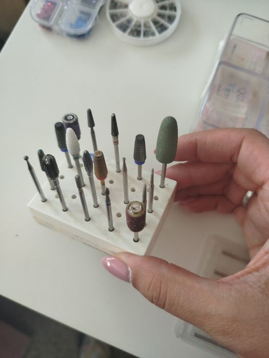 Broca elétrica unhas