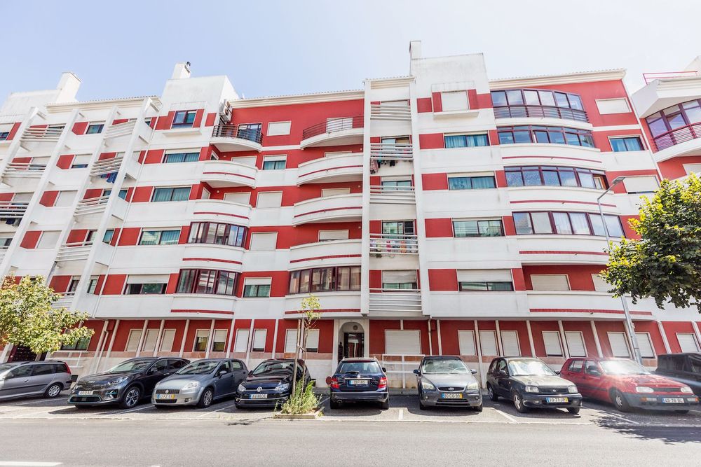 Arrendamento de apartamento T3 na Rua Cidade de Lagos, 2