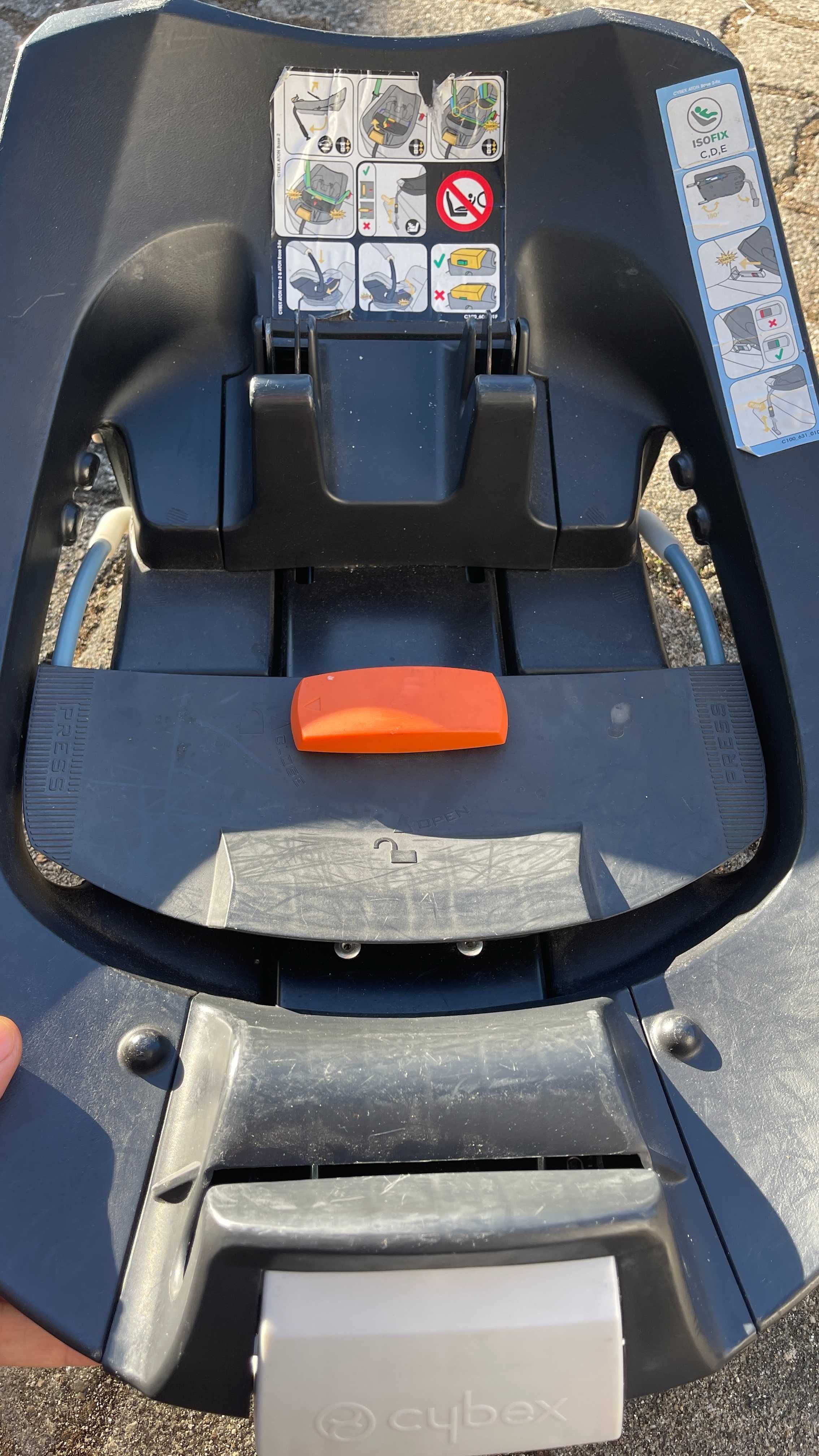 Ovo Cybex Aton 5 com base Isofix