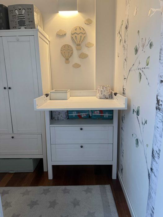 Zestaw mebli dziecięcych IKEA SUNDVIK szafa, łóżko, przewijak, dodatki