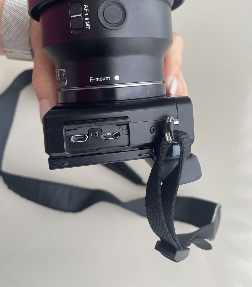Sony alpha A6000 + lente objetiva 85mm 1.8