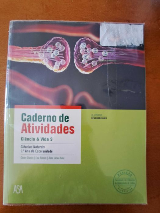 Livros escolares 9º ano (atividades)