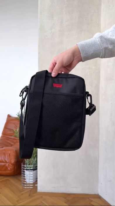 месенджер Levis оригінал