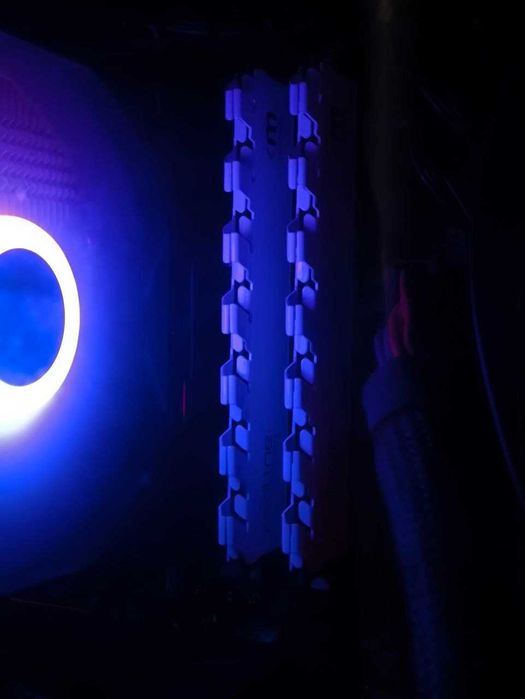 Оперативна пам'ять 16гб 2x8 DDR4, 4000мгц. Mushkin Redline