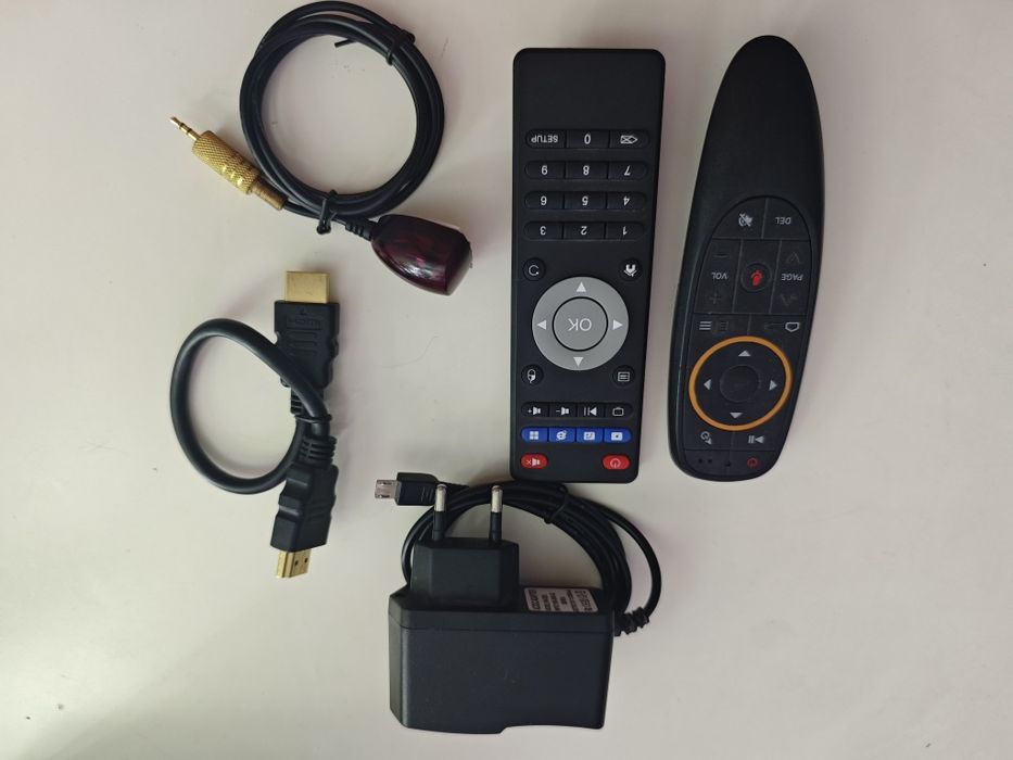 Медіа приставка Ugoos X2 4/32gb