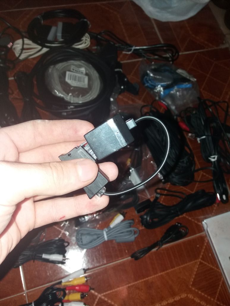 Kable USB, analogowe, cyfrowe