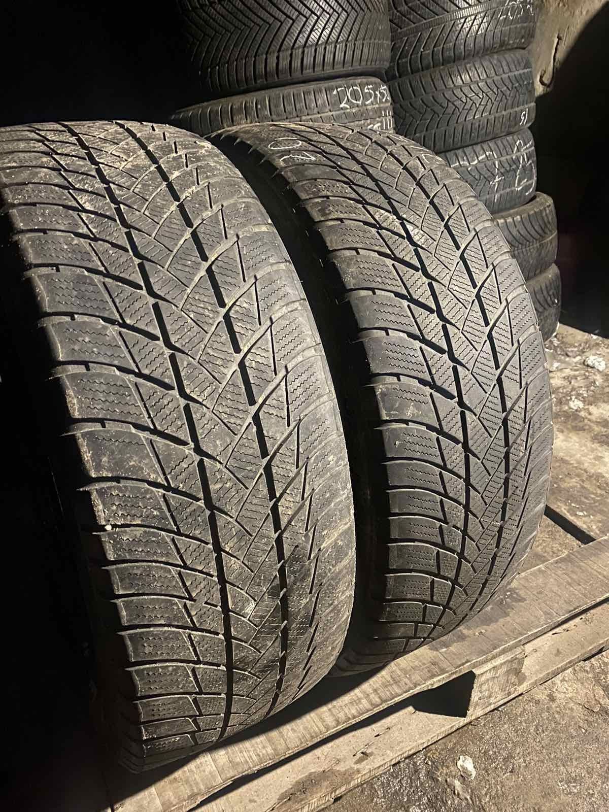 215.55.18 Bridgestone 2шт зима БУ склад шины резина из Европы 55 R18