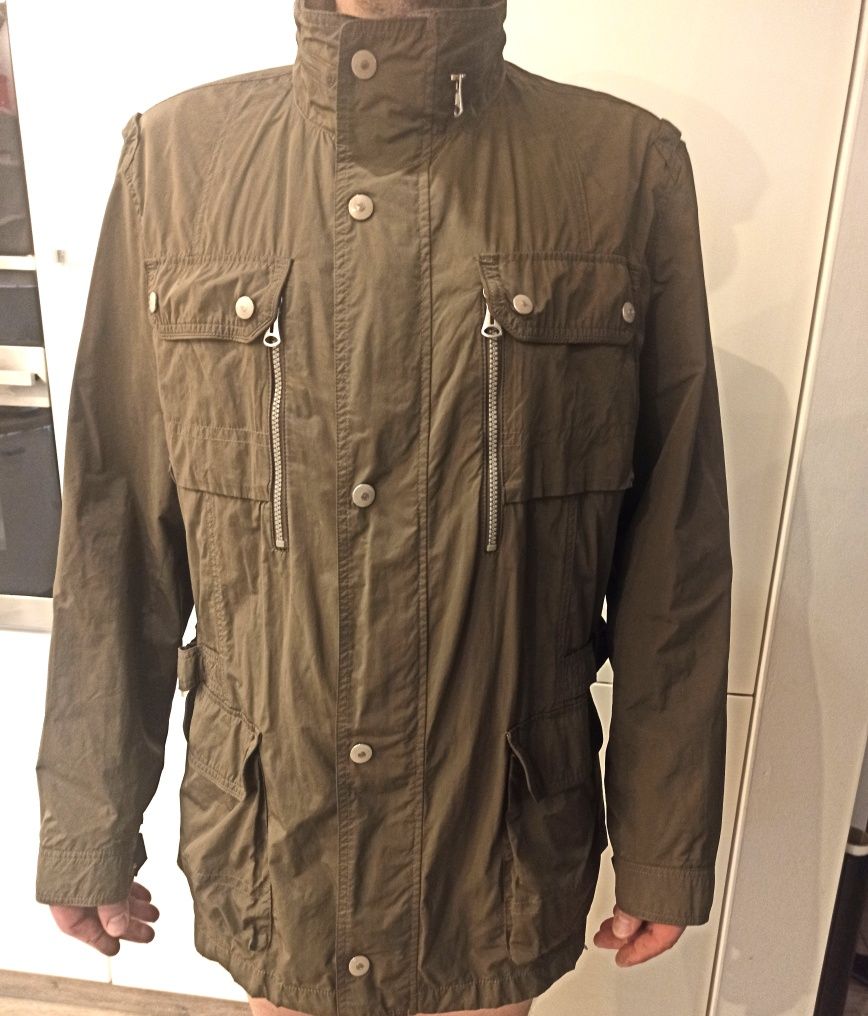 Bugatti oryginalna kurtka męska ,lekka,rozmiar 54(XL)